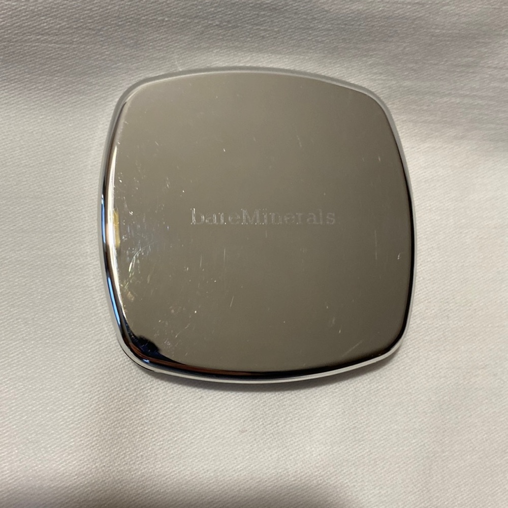 bareMinerals cosmetics